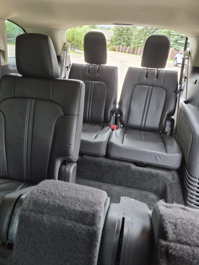 2018 Lincoln MKT Sedan Interior